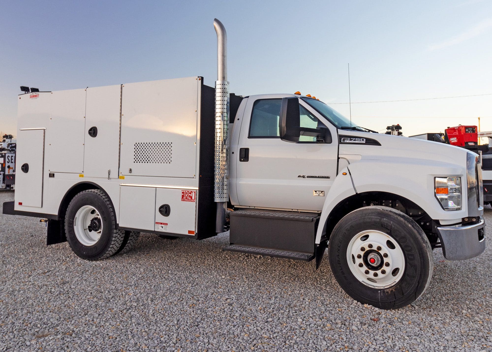 custom open lube truck body