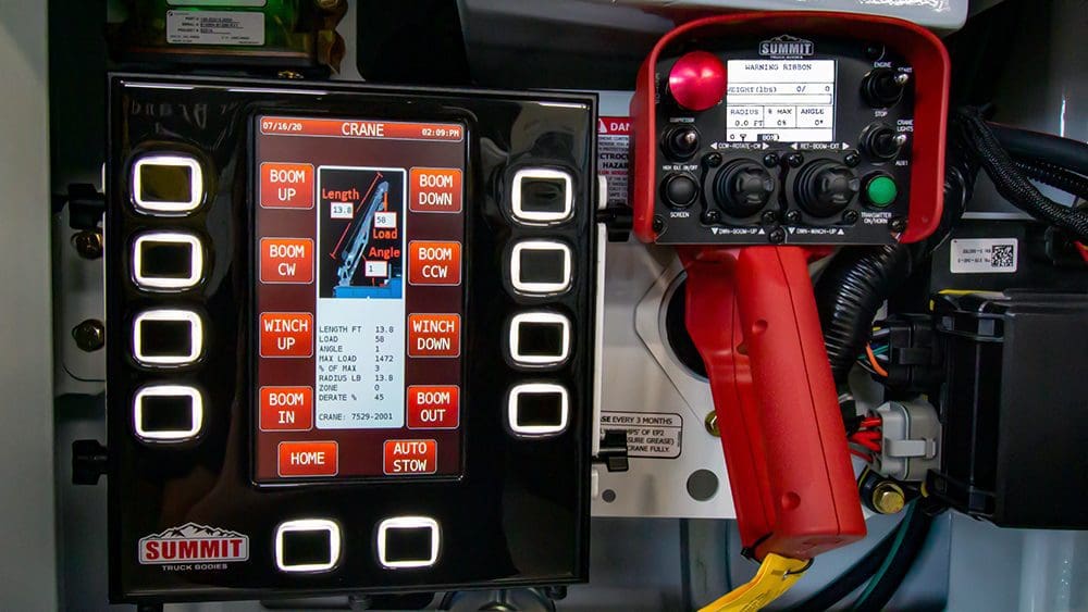 Crane control system in standard on Summit service trucks with hydraulic cranes.